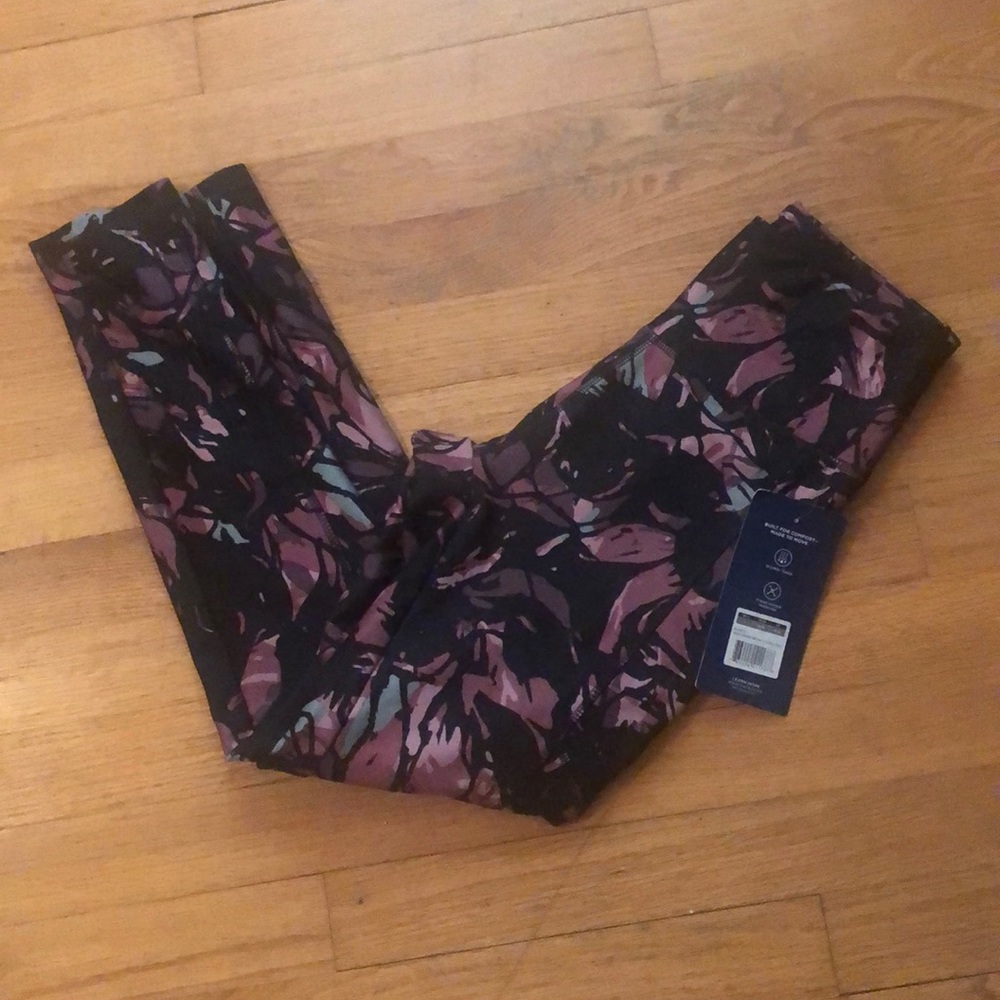 Marika Leggings